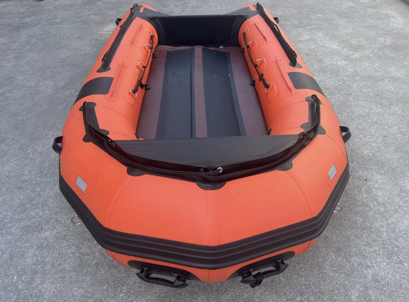 Inflatable professional rescue boat 2