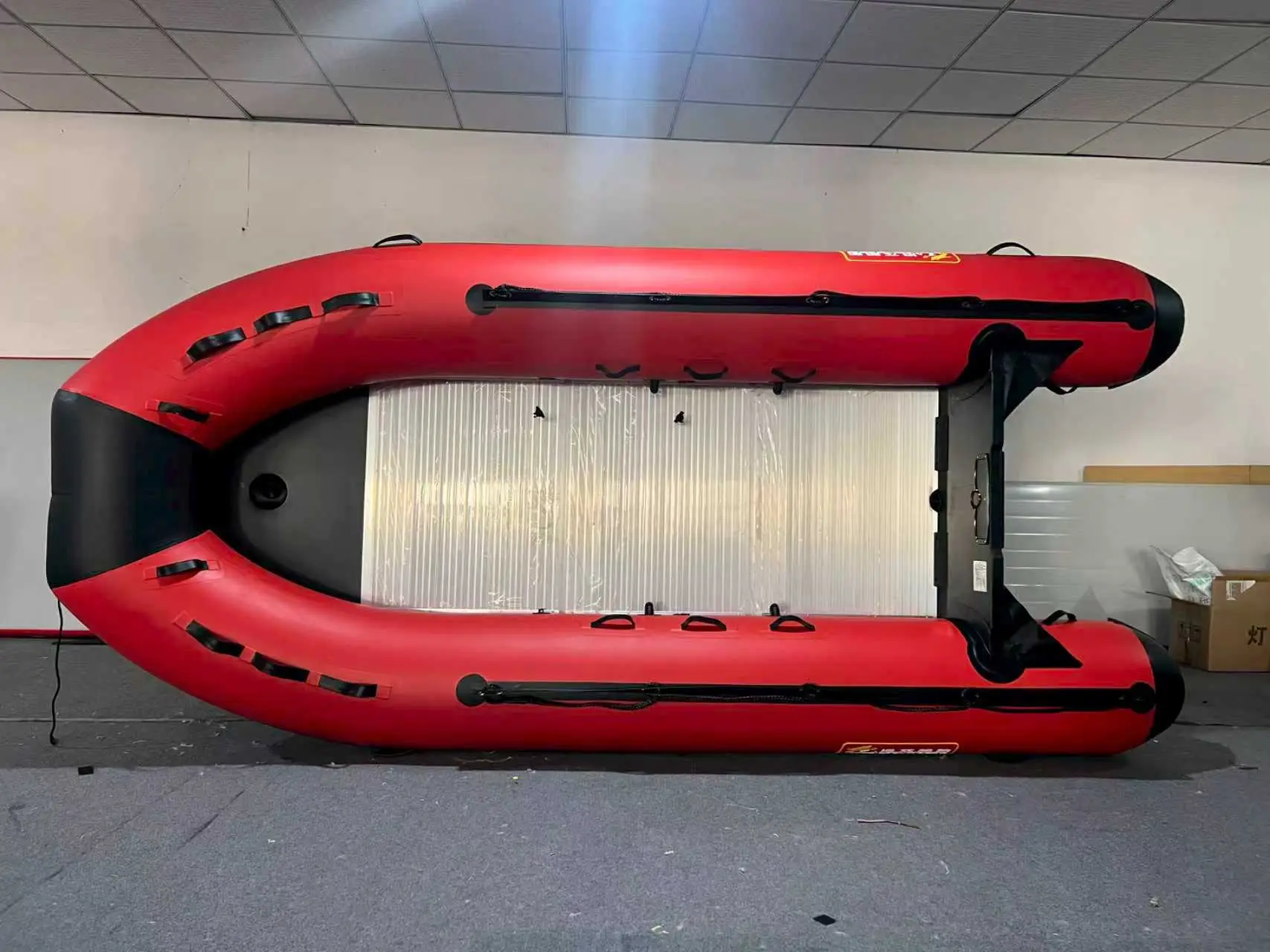 Inflatable professional rescue boat 3